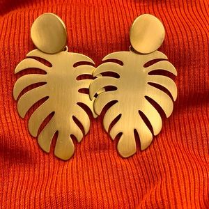 Monstera Plant Earrings